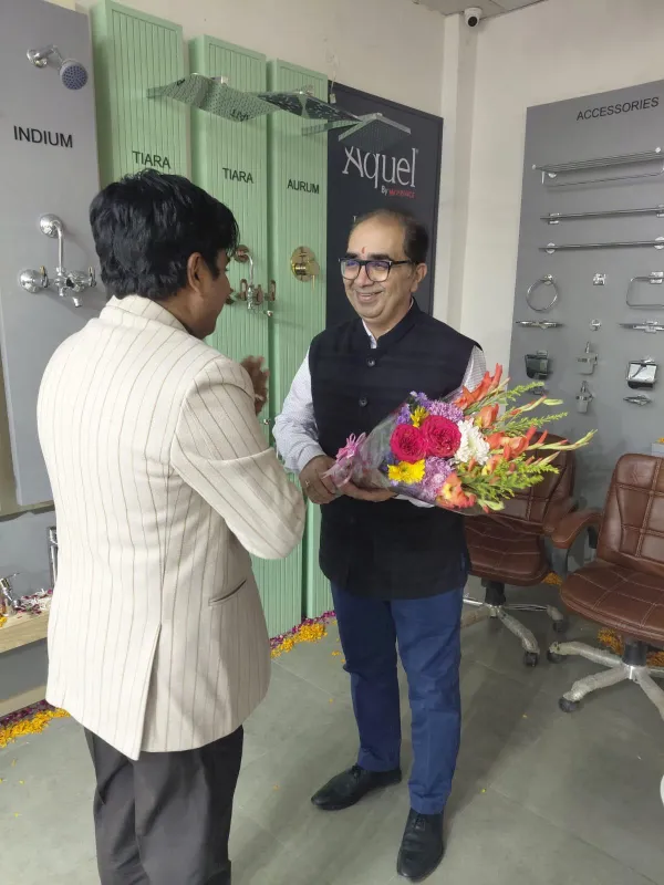 Aquel Showroom inaguration